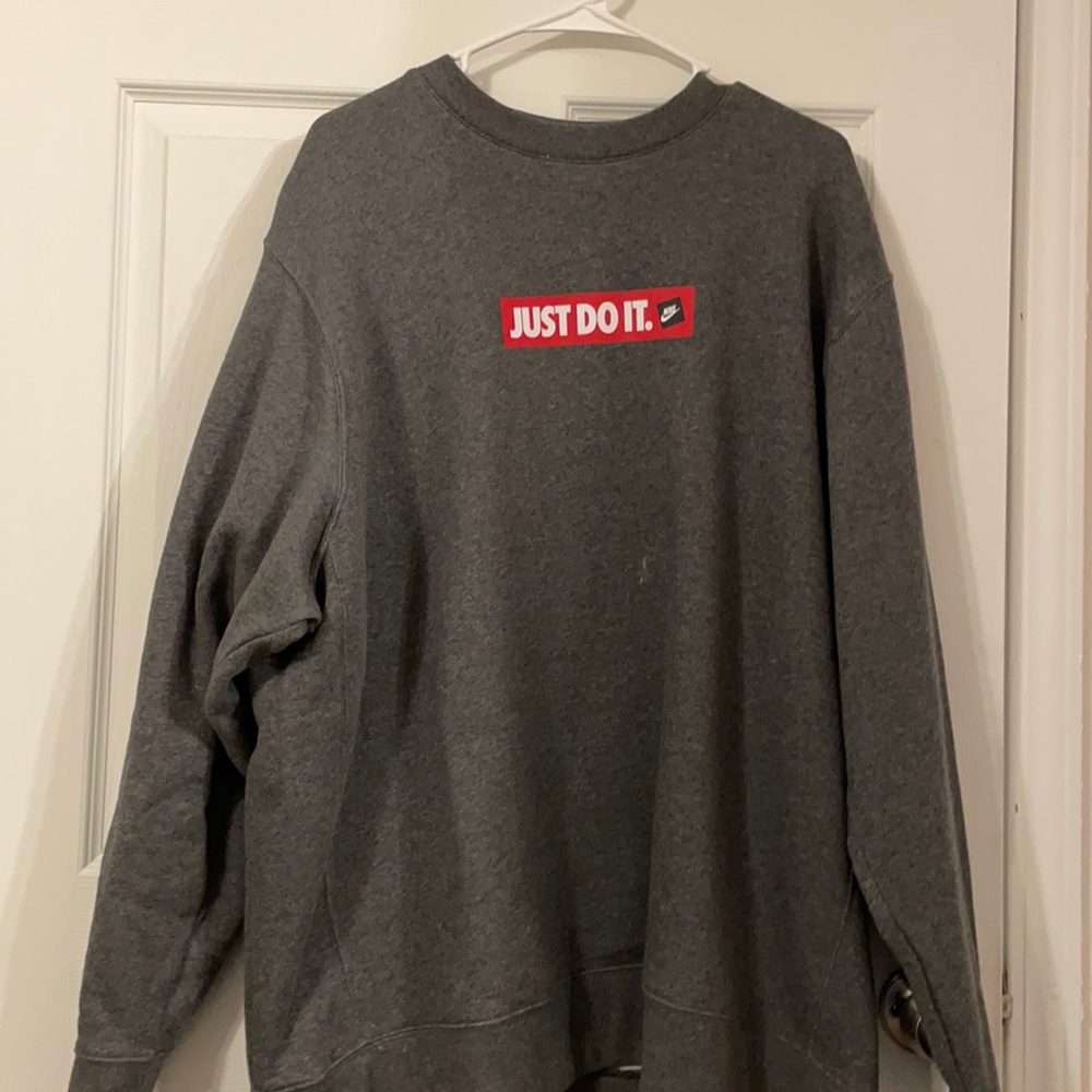 Nike sweatshirt